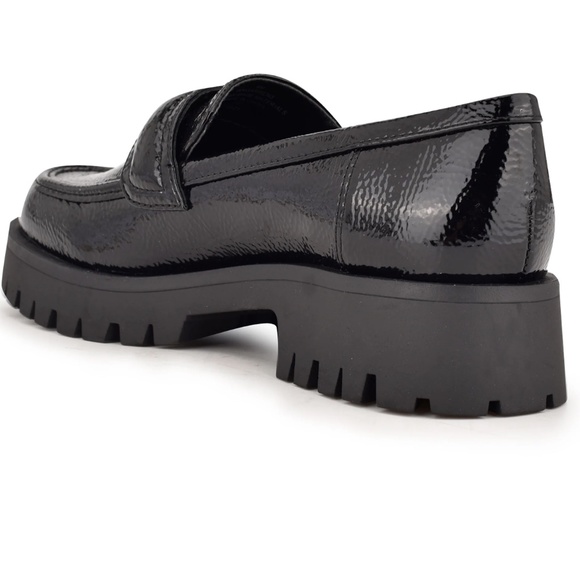 Nine West Black Patent Faux Leather Loafers - Garren Lug Sole Shoes 9 - Picture 3 of 4